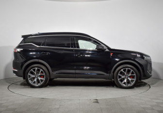 Подержанный автомобиль Chery Tiggo 7 Pro Max 2024 года (4 фото)