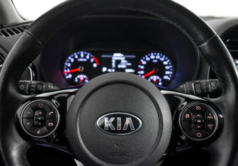 Подержанный автомобиль Kia Soul 2019 года (19 фото)