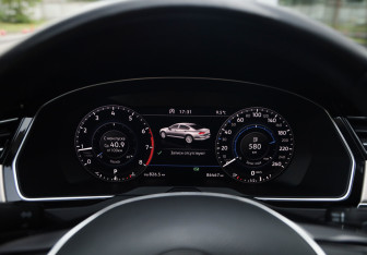 Подержанный автомобиль Volkswagen Passat Sedan 2017 года (13 фото)