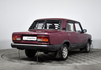 Подержанный автомобиль LADA (ВАЗ) 2107 2004 года (5 фото)