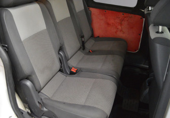 Подержанный автомобиль Volkswagen Caddy Compactvan 2012 года (12 фото)