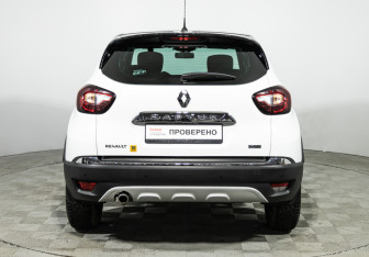 Подержанный автомобиль Renault Kaptur 2019 года (6 фото)