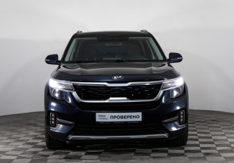 Подержанный автомобиль Kia Seltos 2021 года (2 фото)