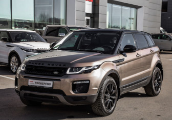 Подержанный автомобиль Land Rover Range Rover Evoque 2018 года (3 фото)
