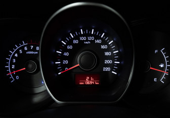 Подержанный автомобиль Kia Rio Sedan 2014 года (12 фото)