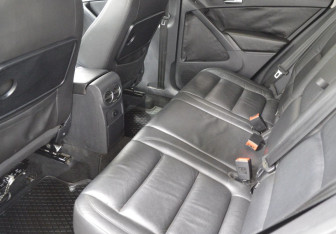Подержанный автомобиль Volkswagen Tiguan 2013 года (11 фото)
