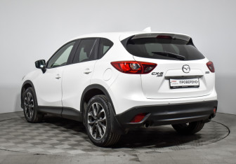 Подержанный автомобиль Mazda CX-5 2016 года (7 фото)
