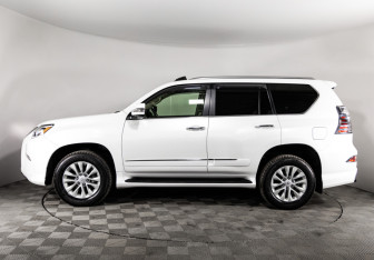 Подержанный автомобиль Lexus GX 2014 года (8 фото)