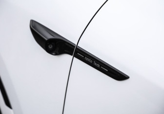 Подержанный автомобиль Voyah Free 2023 года (11 фото)