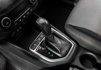 Подержанный автомобиль Hyundai Creta 2018 года (11 фото)