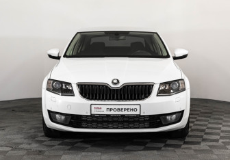 Подержанный автомобиль Skoda Octavia Liftback 2014 года (2 фото)