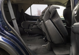 Подержанный автомобиль Toyota Fortuner 2020 года (31 фото)