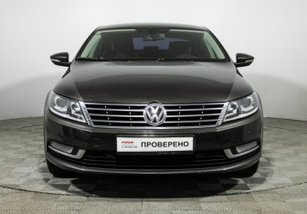 Подержанный автомобиль Volkswagen Passat CC 2012 года (2 фото)