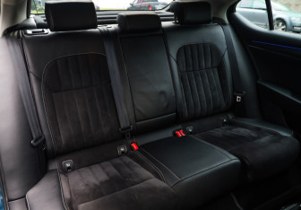 Подержанный автомобиль Skoda Superb Liftback 2022 года (27 фото)
