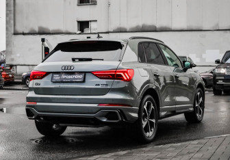 Подержанный автомобиль Audi Q3 2024 года (7 фото)
