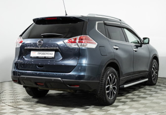 Подержанный автомобиль Nissan X-Trail 2015 года (5 фото)