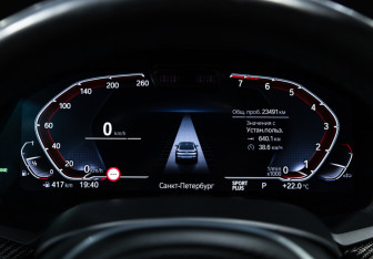 Подержанный автомобиль BMW X6 2021 года (15 фото)