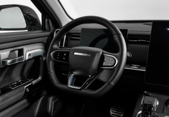 Подержанный автомобиль Jaecoo J7 2023 года (17 фото)