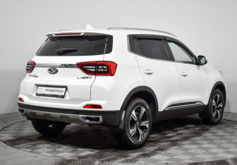 Подержанный автомобиль Chery Tiggo 4 Pro 2023 года (5 фото)