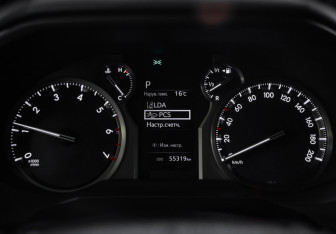 Подержанный автомобиль Toyota Land Cruiser Prado 2022 года (13 фото)