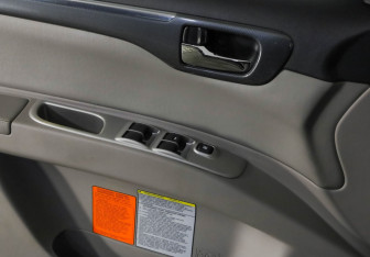 Подержанный автомобиль Mitsubishi Pajero Sport 2015 года (19 фото)