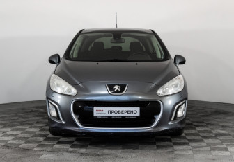 Подержанный автомобиль Peugeot 308 Hatchback 2011 года (2 фото)
