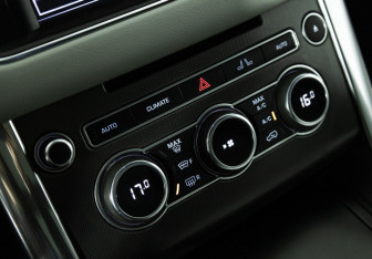 Подержанный автомобиль Land Rover Range Rover Sport 2013 года (18 фото)