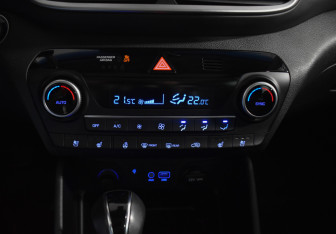 Подержанный автомобиль Hyundai Tucson 2018 года (17 фото)