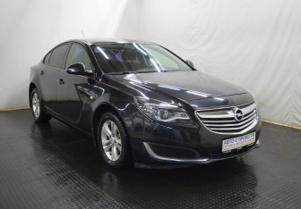 Подержанный автомобиль Opel Insignia Sedan 2014 года (3 фото)
