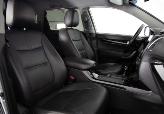 Подержанный автомобиль Kia Sorento 2014 года (18 фото)