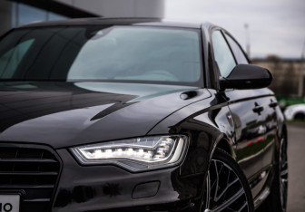 Подержанный автомобиль Audi A6 Sedan 2013 года (2 фото)