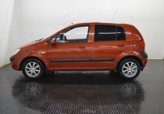 Подержанный автомобиль Hyundai Getz 2008 года (8 фото)