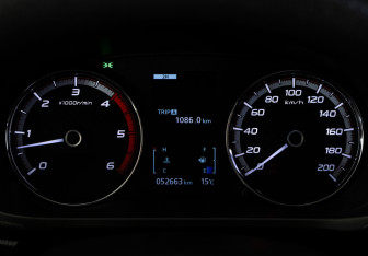 Подержанный автомобиль Mitsubishi L200 2022 года (25 фото)