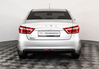 Подержанный автомобиль LADA (ВАЗ) Vesta Sedan 2017 года (6 фото)