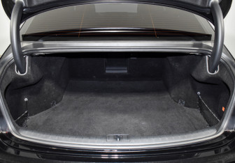 Подержанный автомобиль Genesis G80 2021 года (20 фото)