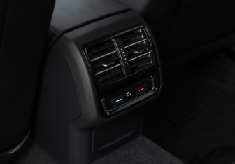 Подержанный автомобиль Volkswagen Passat Sedan 2017 года (19 фото)