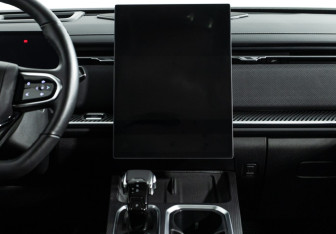 Подержанный автомобиль Jaecoo J7 2023 года (14 фото)