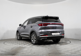Подержанный автомобиль Chery Tiggo 7 Pro Max 2023 года (7 фото)