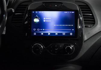 Подержанный автомобиль Renault Kaptur 2017 года (18 фото)