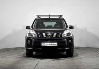 Подержанный автомобиль Nissan X-Trail 2008 года (2 фото)