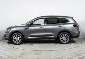 Подержанный автомобиль Renault Koleos 2017 года (8 фото)