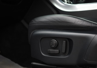 Подержанный автомобиль Land Rover Range Rover Sport 2019 года (25 фото)