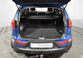 Подержанный автомобиль Kia Sportage 2010 года (22 фото)