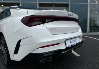 Новый Kia K5 2024 (15 фото)