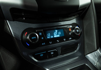 Подержанный автомобиль Ford Focus Wagon 2014 года (15 фото)