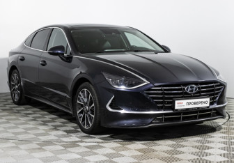 Подержанный автомобиль Hyundai Sonata 2019 года (3 фото)
