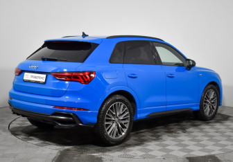 Подержанный автомобиль Audi Q3 2019 года (5 фото)