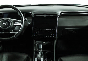 Подержанный автомобиль Hyundai Tucson 2021 года (14 фото)