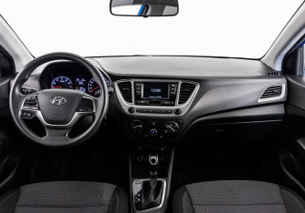 Подержанный автомобиль Hyundai Solaris Sedan 2020 года (10 фото)