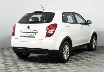 Подержанный автомобиль SsangYong Actyon 2013 года (5 фото)